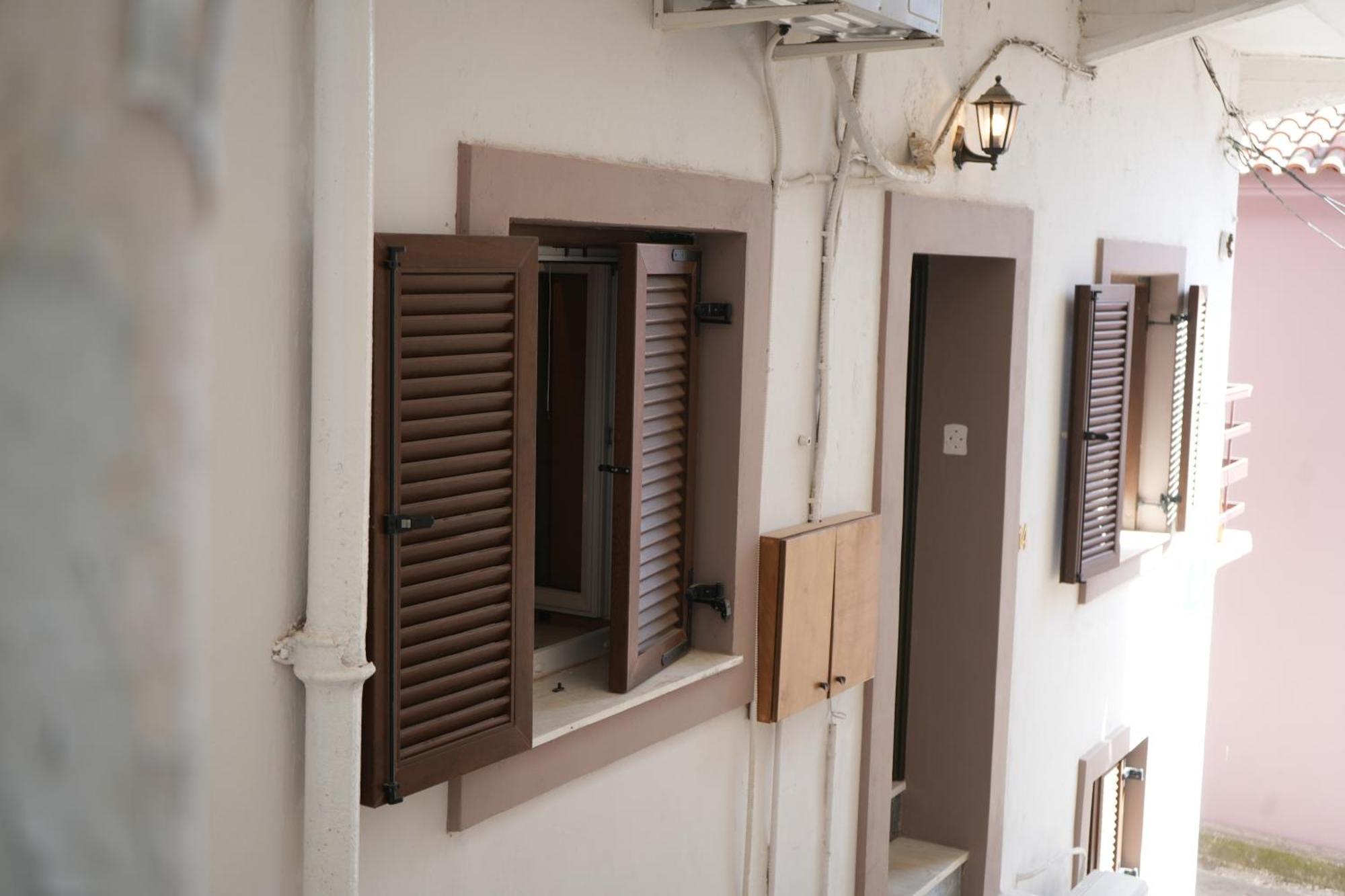 Φιλόξενο Σπίτι Appartement Nauplion Buitenkant foto